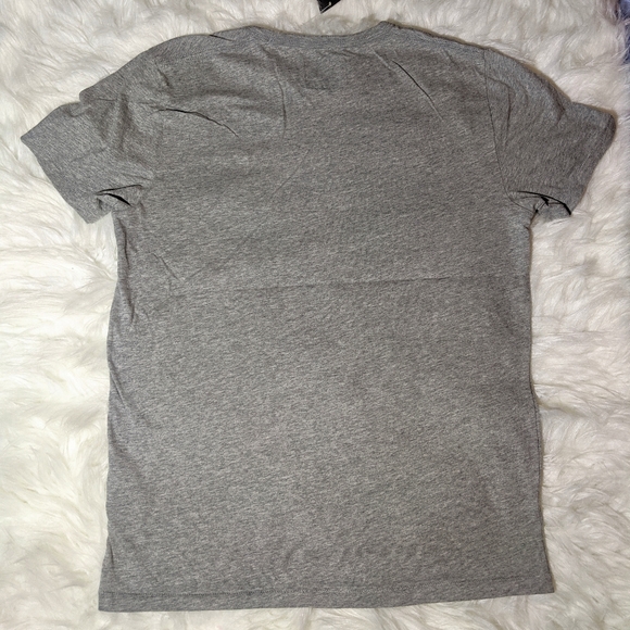 NWT Abercrombie And Fitch T-Shirt XS Men's - Picture 2 of 7